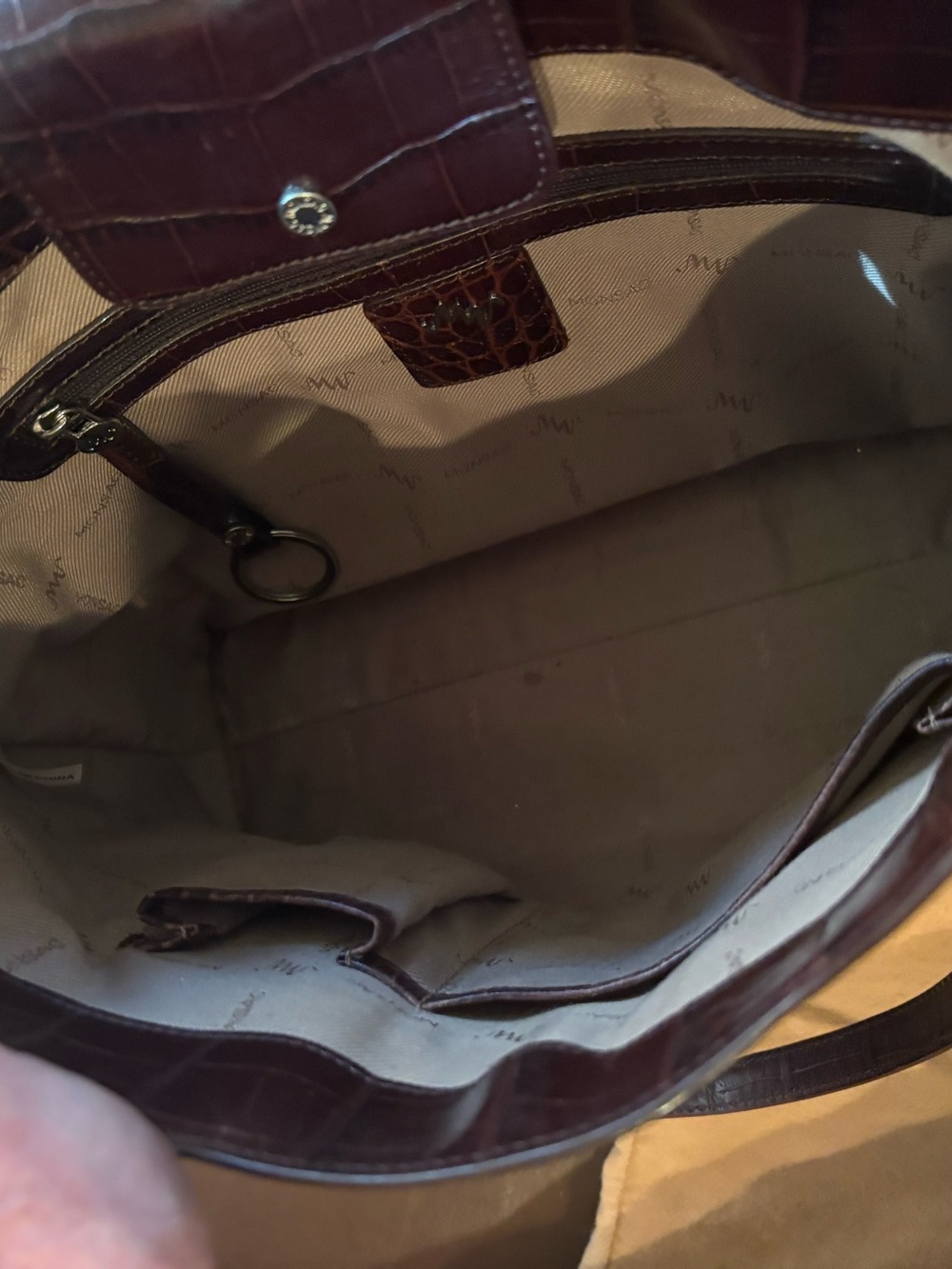 Monsac Brown Croc-Embossed Leather Tote Bag - Picture 11 of 13